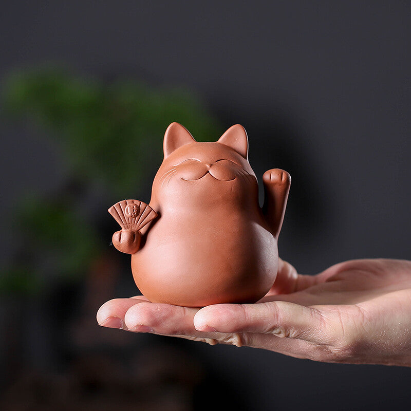 8.9cm Chinese Yixing Creative Handmade Purple Clay Cat Home Decoration Tea Pet