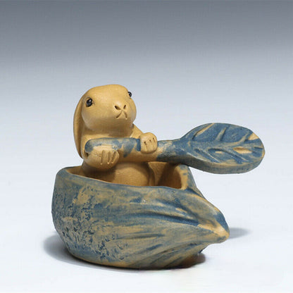 China Yixing Zisha Pottery Duan Clay Animal Zodiac Rabbit Oarage Tea Pet Statue