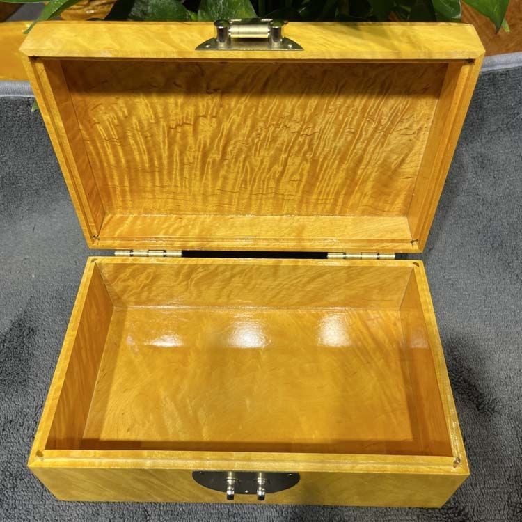 Golden Phoebe Wood Jewelry Box 15.5x9.5x6cm Carved Wooden Storage Case