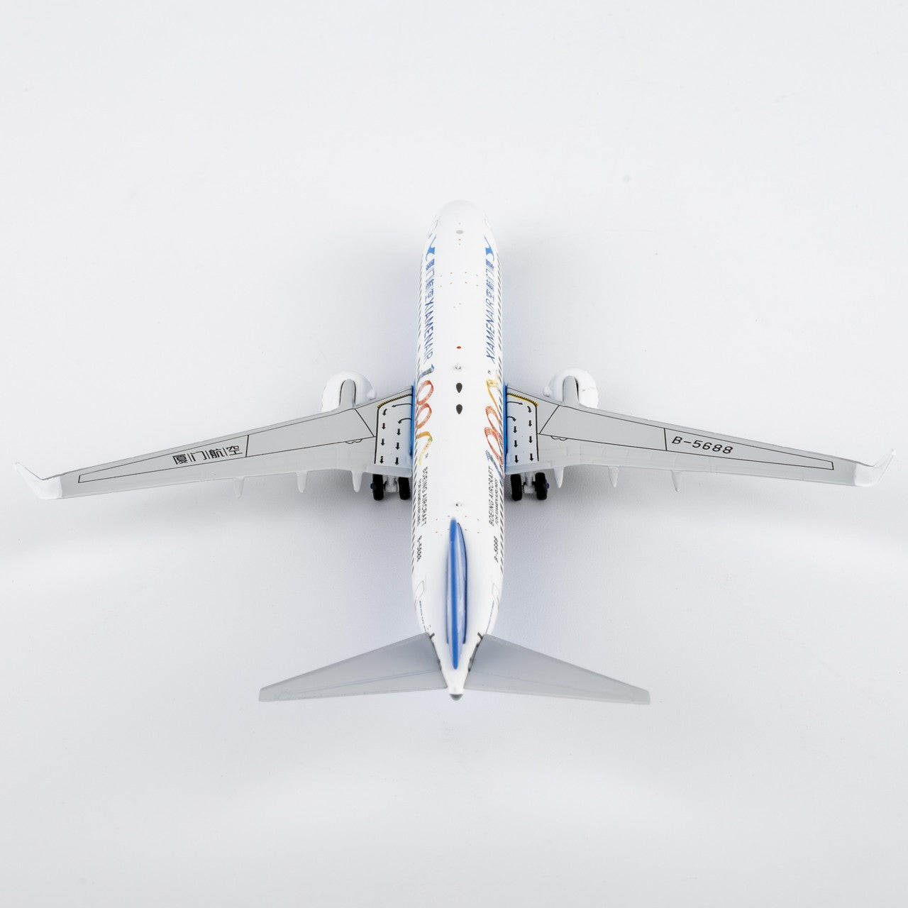 1:400 NGmodels XiamenAir B737-800 B-5688 Passenger Airplane Diecast Plane Model