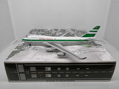 1:400 JC Wings CATHY PACIFIC BOEING B747-400 Passenger Airplane Diecast Model