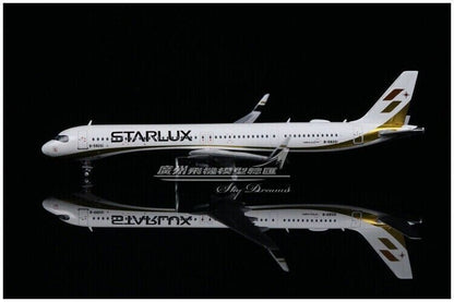 1:400 JC Wings STARLUX AIRBUS A321neo Passenger Airplane Diecast Aircraft Model