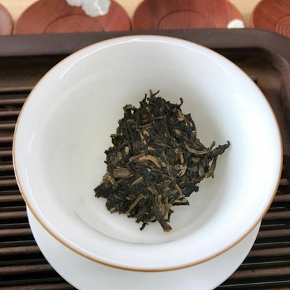 2013 Ancient Mt. Old Tree Haiwan Old Comrade Puer Raw 500g Lao Tong Zhi Tea