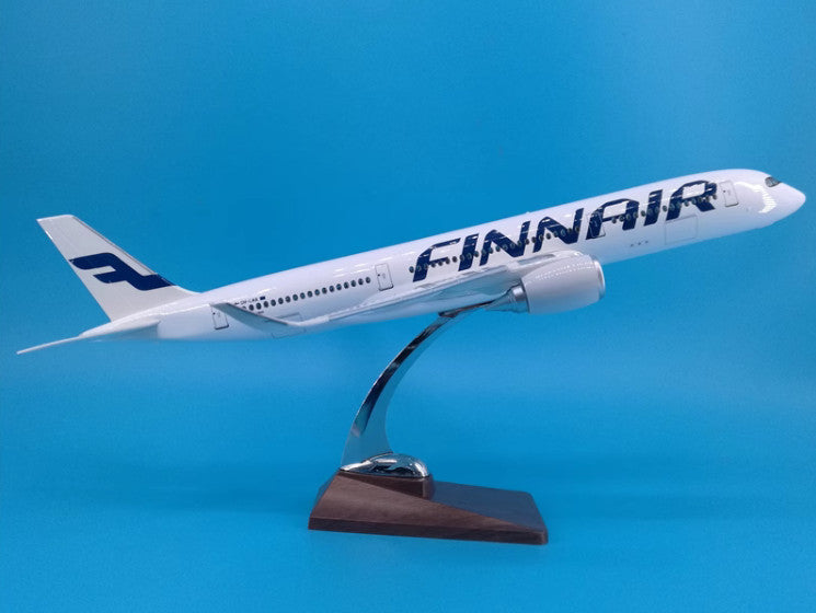 47CM FINNAIR AIRBUS A350 OH-LWA Passenger Airplane Resin Aircraft Plane Model
