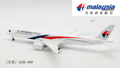 1:200 33CM JC WINGS MALAYSIA AIRLINES A350-900 Passenger Airplane Diecast Model
