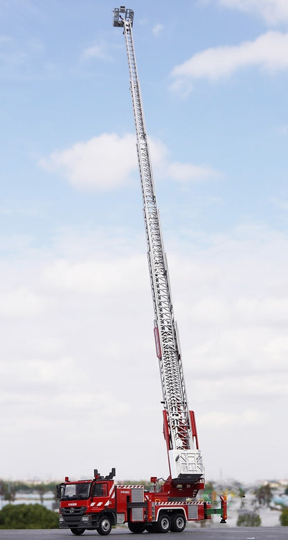 1:48 ZOOMLINE 53M AERIAL LADDER FIRE FIGHTING TRUCK Recue Vehicle Diecast Model