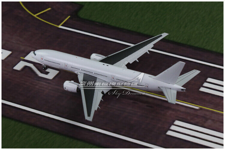 1:400 JC Wings BOEING 777-200 Passenger Blank Airplane Flap Down Diecast Model