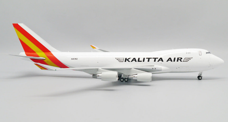 1:200 35CM JC Wings Kalitta Air BOEING 747-400 Passenger Airplane Diecast Model