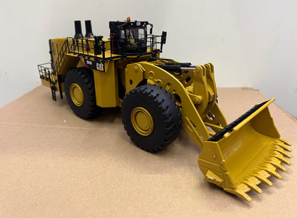 1:50 40CM DM CAT994K Wheel Loader Construction Machine Equipment Diecast Model