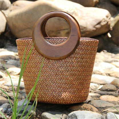 Handmade Wood Handle Straw Bag Vintage Woven Handbag Vacation Rattan Bucket Bag