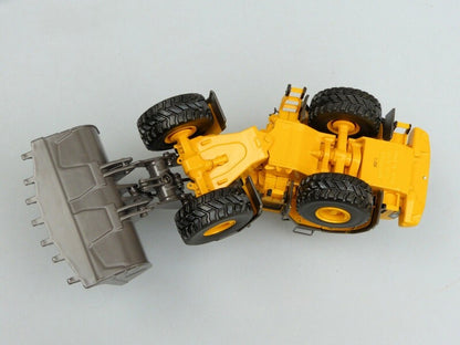 1:50 VOLVO L180H Wheel Loader Forklift Construction Machine Diecast Model