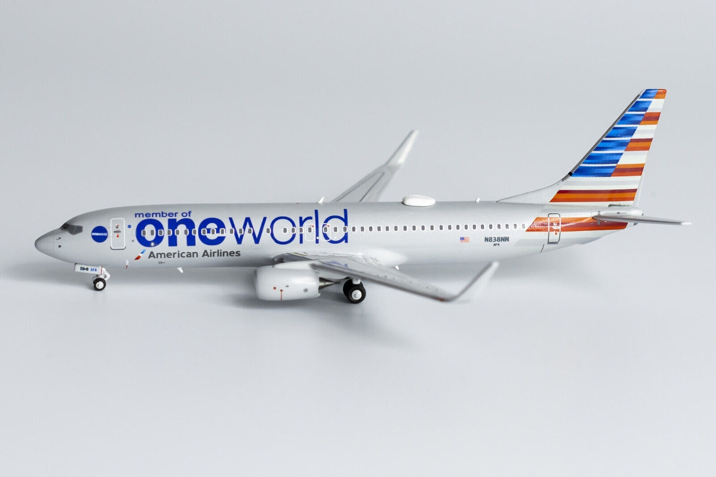 1:400 NG Model American OneWorld BOEING 737-800 Passenger Airplane Diecast Model