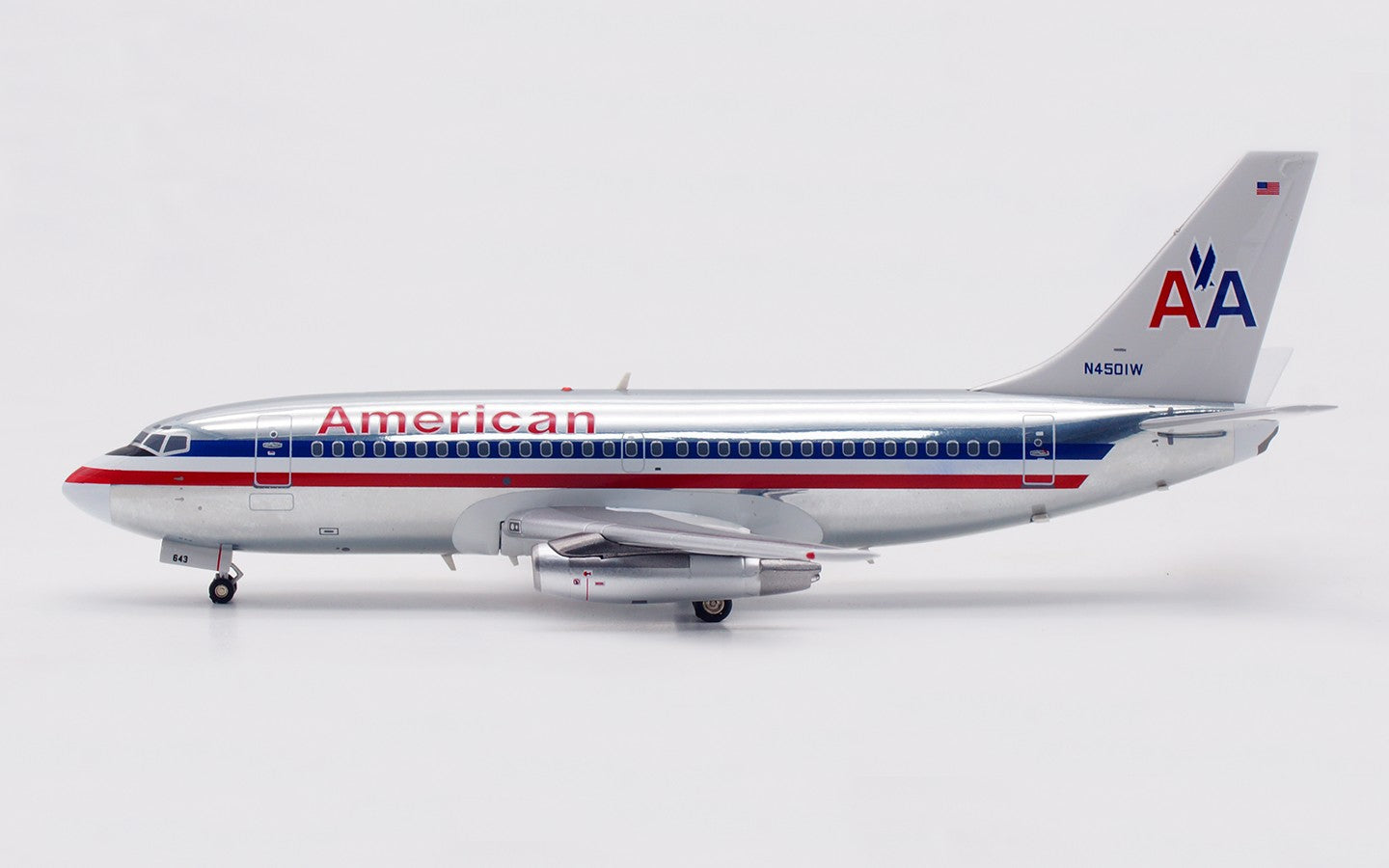 1:200 InFlight American Airlines Boeing 737-200 Airplane Diecast Aircraft Model