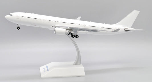 1:200 32CM JC Wings AIRBUS A330-300 Blank Airplane GE Engine Diecast Plane Model