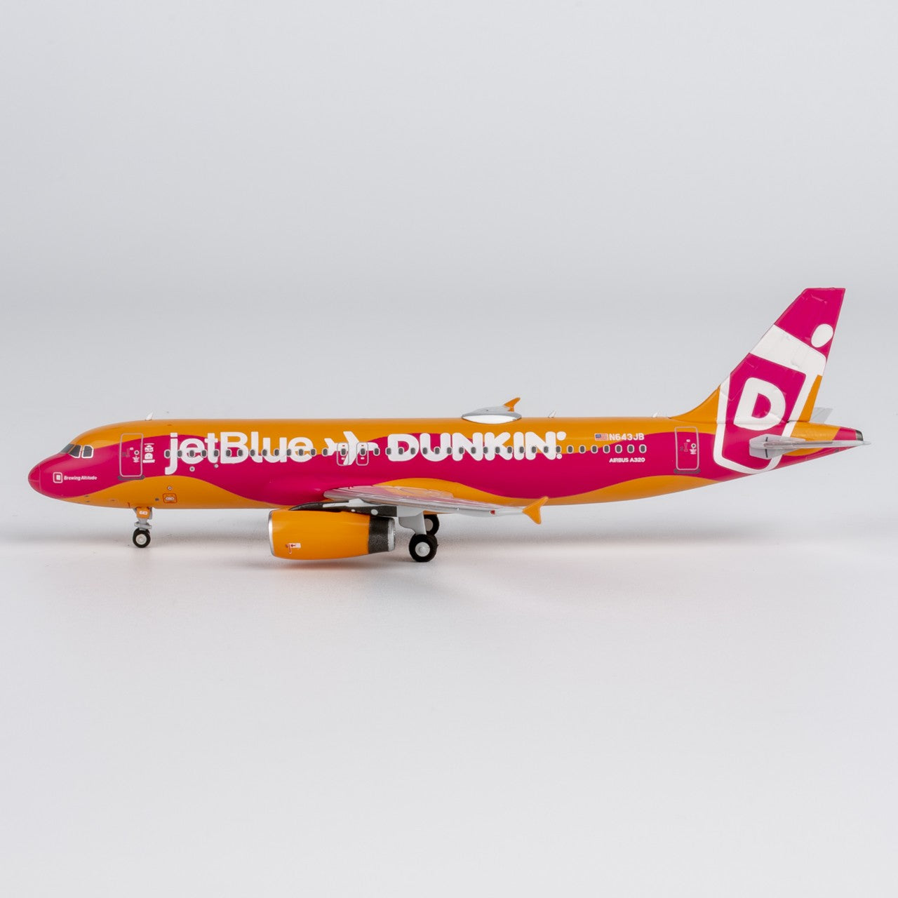 1:400 NGmodels JetBlue Airubs A320 Passenger Airplane Diecast Plane Model