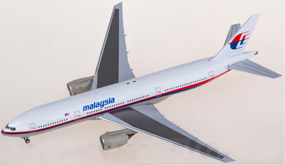1:400 Bob Models Malaysia Airlines B777-200ER Passenger Airplane Diecast Model