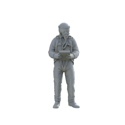 SSMODEL SSPR87200C 1/87 Modern American Pilots With F4 F14 Aircraft