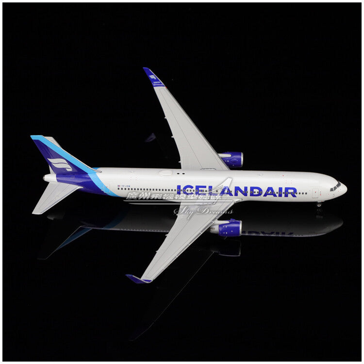 1:400 Phoenix ICELANDAIR BOEING 767-300ER Airplane Plane Diecast Aircraft Model
