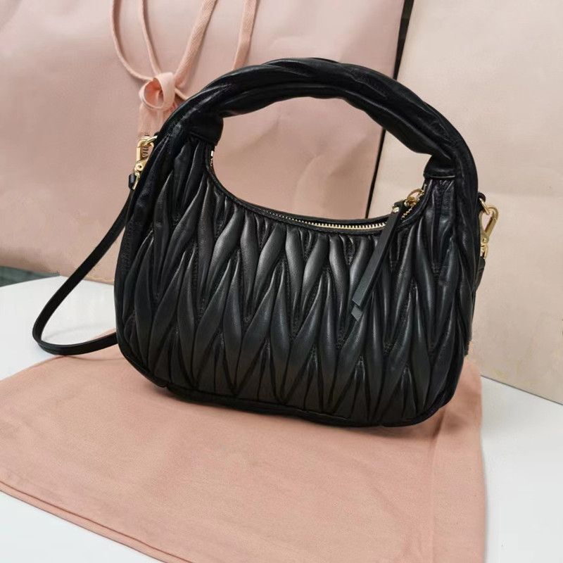 Designer Luxury Handbag Leather Shoulder Bag High-quality Underarm Bag Polyester