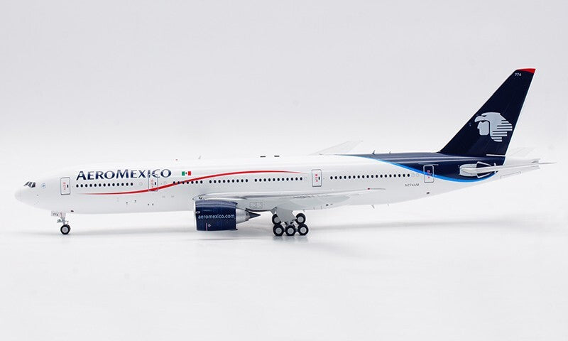 1:200 32CM InFlight AEROMEXICO BOEING 777-200ER Passenger Airplane Diecast Model