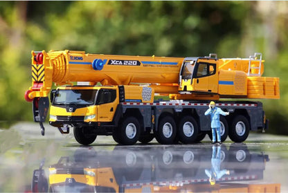 XCMG 1:50 XCA220 All Terrain Crane Construction Machine Vehicle Diecast Model