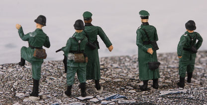 PMA German soldiers 5 figures winter infantry 1/72 Finished 5 figures model Set