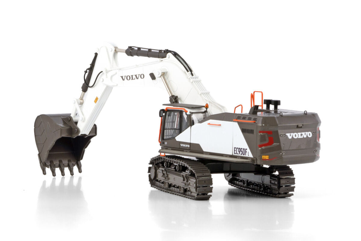1:50 WSI EC950F Excavator Construction Machine Equipment Diecast Model