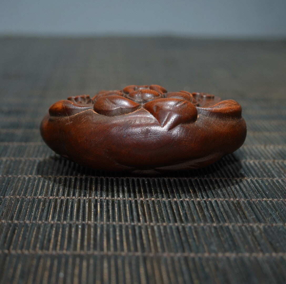 Old Collection of Wood Carvings with Your Pendant All The Way