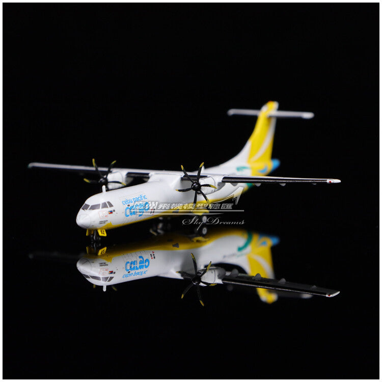 1:400 JC Wings Cebu Pacific Cargo ATR-72 Airplane Diecast Aircraft Plane Model