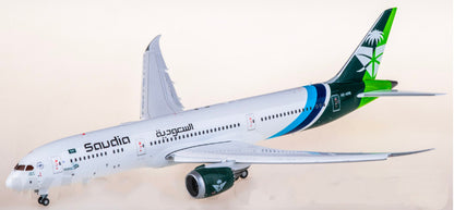 1:200 JC Wings Saudia Boeing 787-9 HZ-ARB Passenger Plane Diecast Aircraft Model