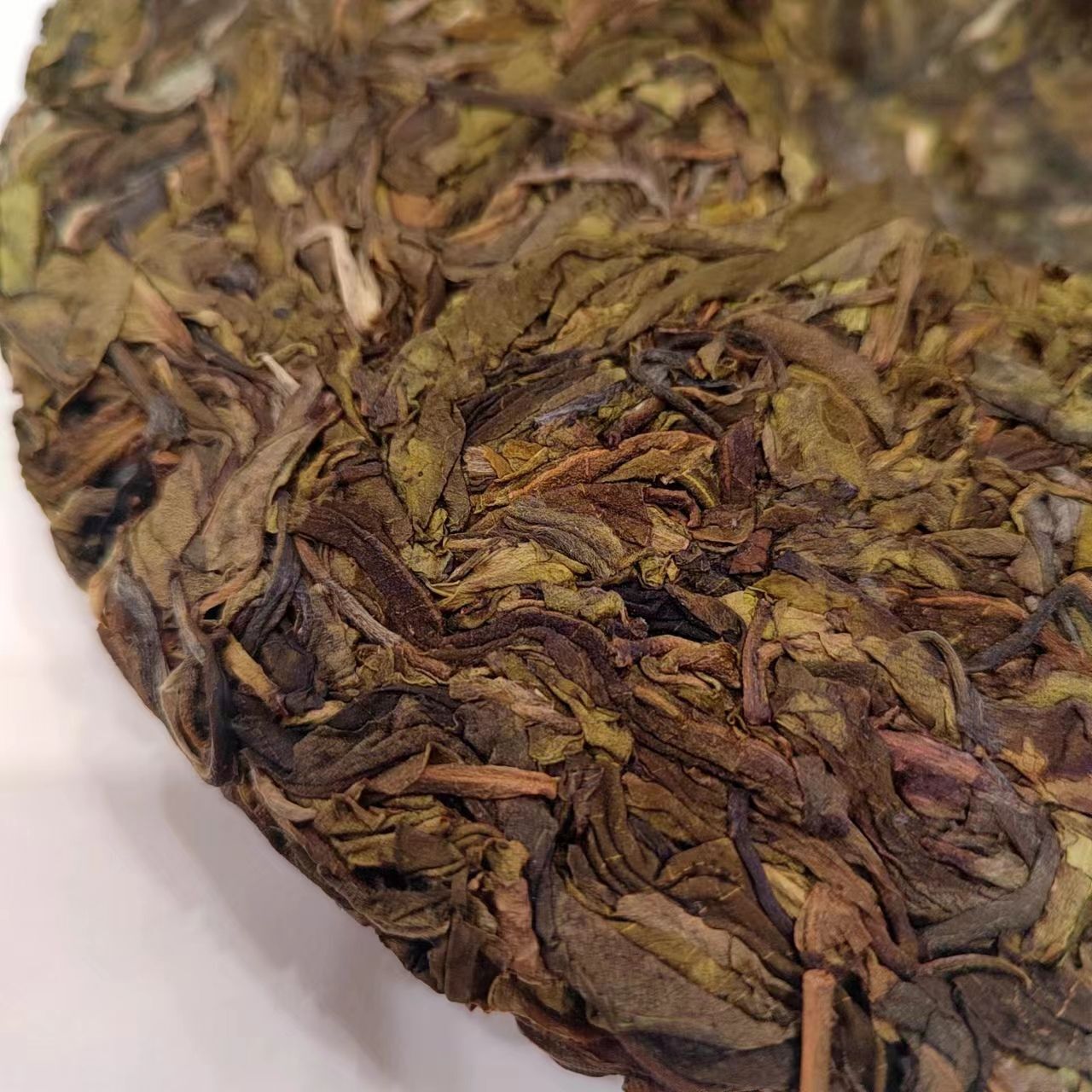 Burmese Puerh Gold Leaf Raw Tea 357g original taste high-end pure material