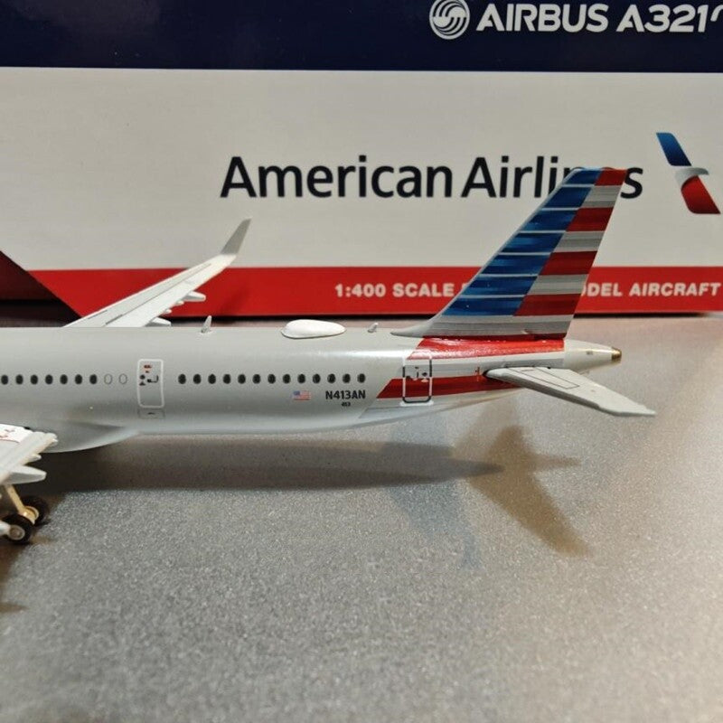 1:400 GeminiJets American Airlines Airbus A321neo N413AN Diecast Aircraft Model