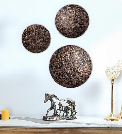 Set of 18", 15", 12" Hanging Copper / Black Ribbed Metal Circles Wall Decoration