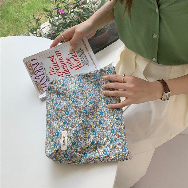 Floral Cosmetic Bag Cotton Fabric Make Up Storage Pouch Vintage Phone Clutch Bag
