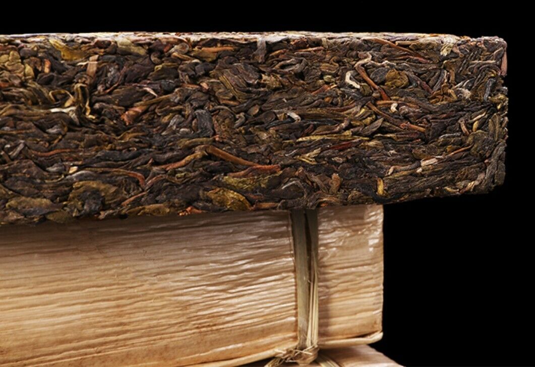 Yunnan Laoban Zhang Jinye Ancient Tree Pu'er Tea Spring Pu'er Tea-