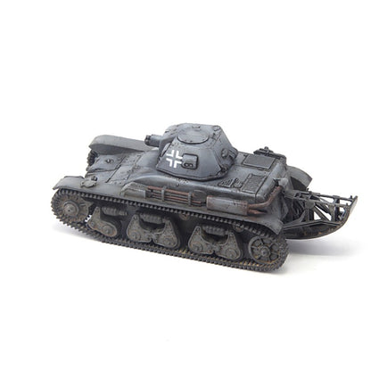 1/72 German 35R 731(f) tank Finished product model