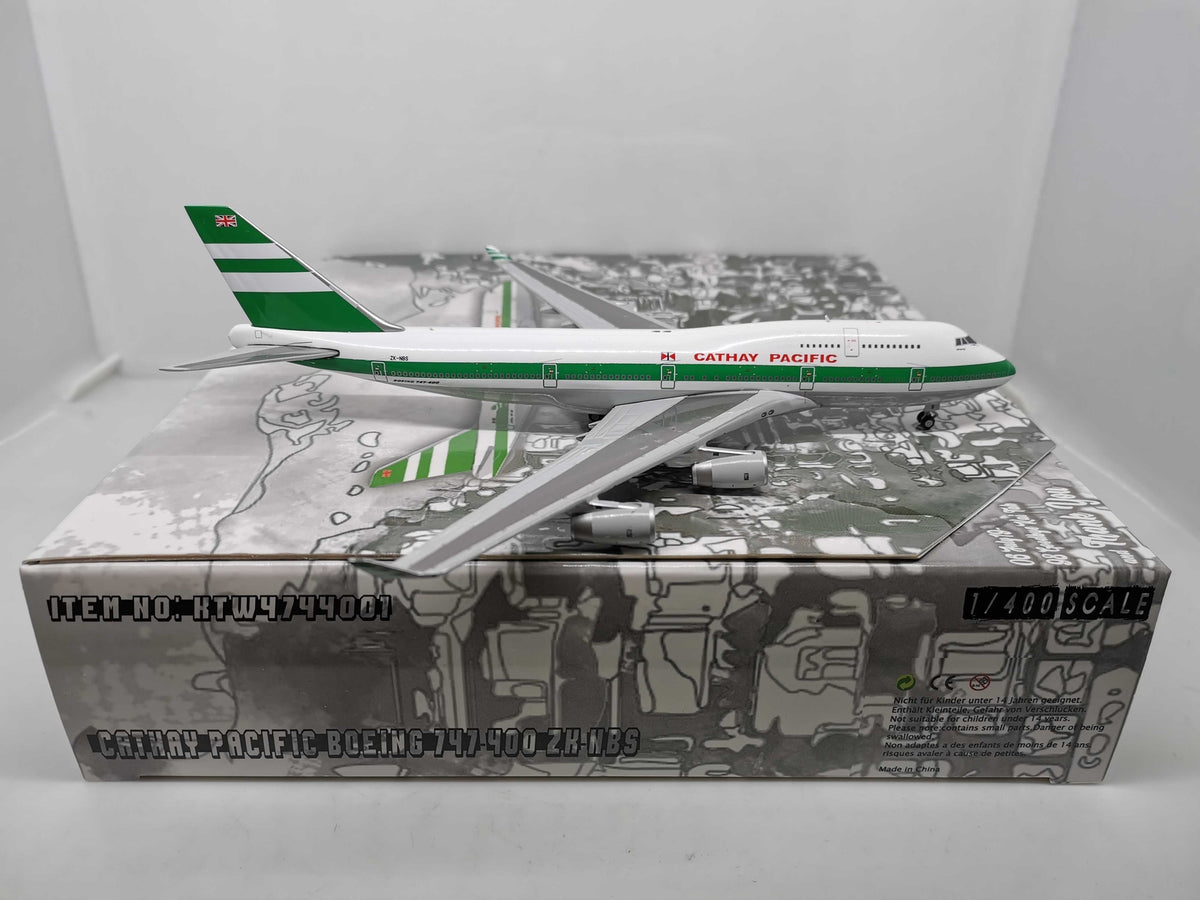 1:400 JC Wings CATHY PACIFIC BOEING B747-400 Passenger Airplane Diecast Model