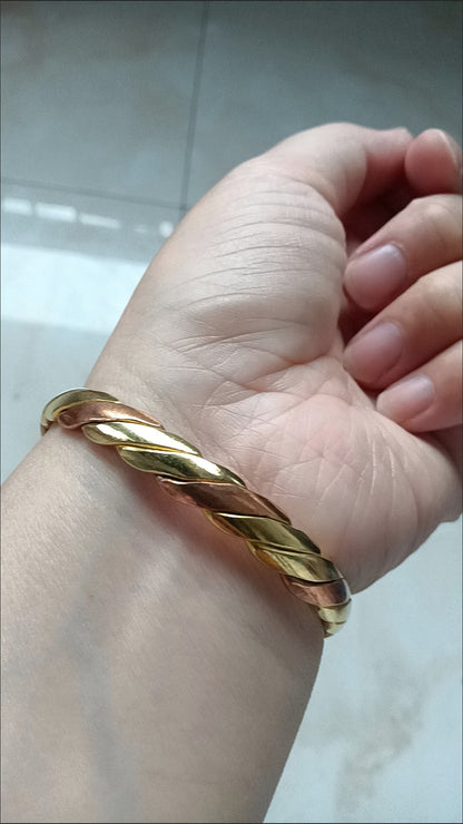 Nepalese Handmade Tri-Color Copper Bangle Ethnic Style
