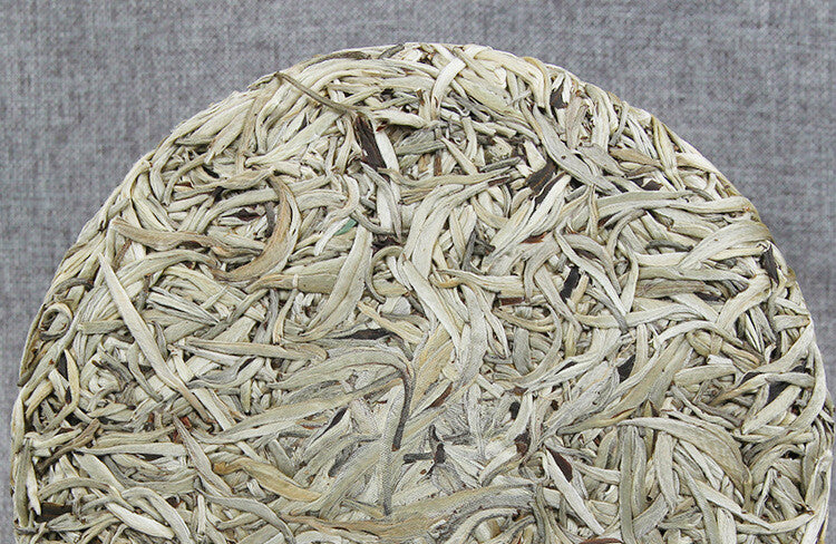 Yunnan Silver Needle White Tea Ancient Tree Moonlight White Single Bud 357g