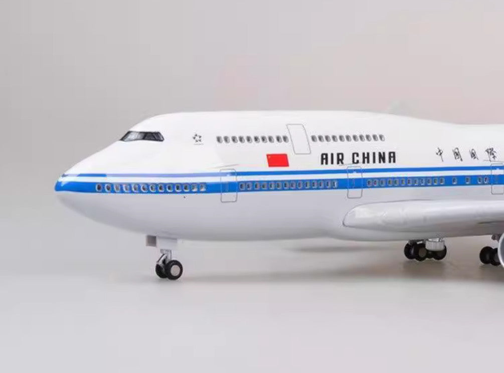 1:150 47CM AIR CHINA BOEING 747-400 Aeroplane Landing Gear Resin Aircraft Model