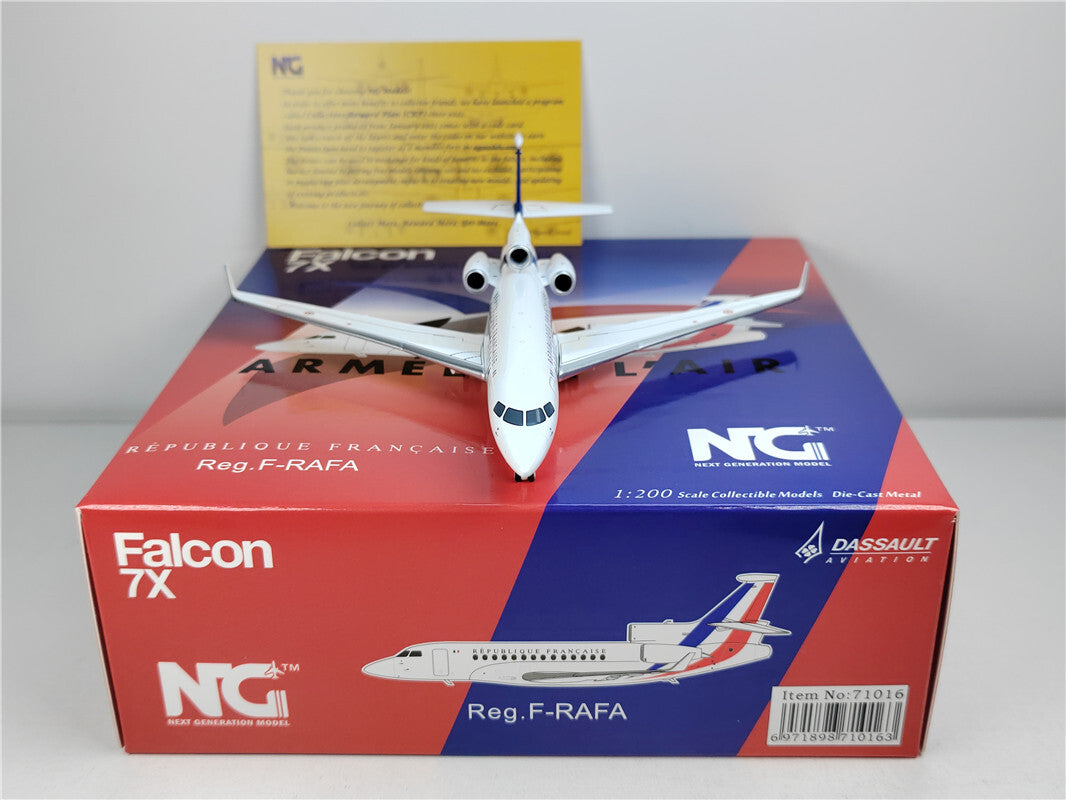 1:200 NG Model ARMEE DELAIR Falcon7X Passenger Airplane Diecast Aircraft Model