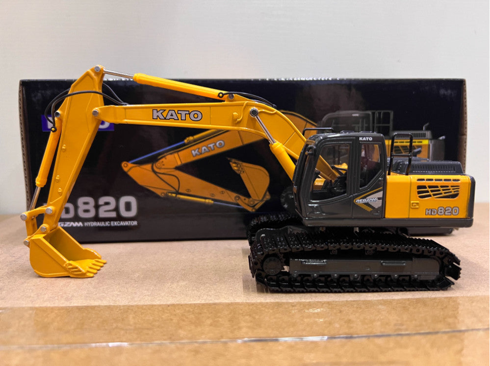 1:50 KATO HD820-7 Excavator Construction Machine Equipment Diecast Model