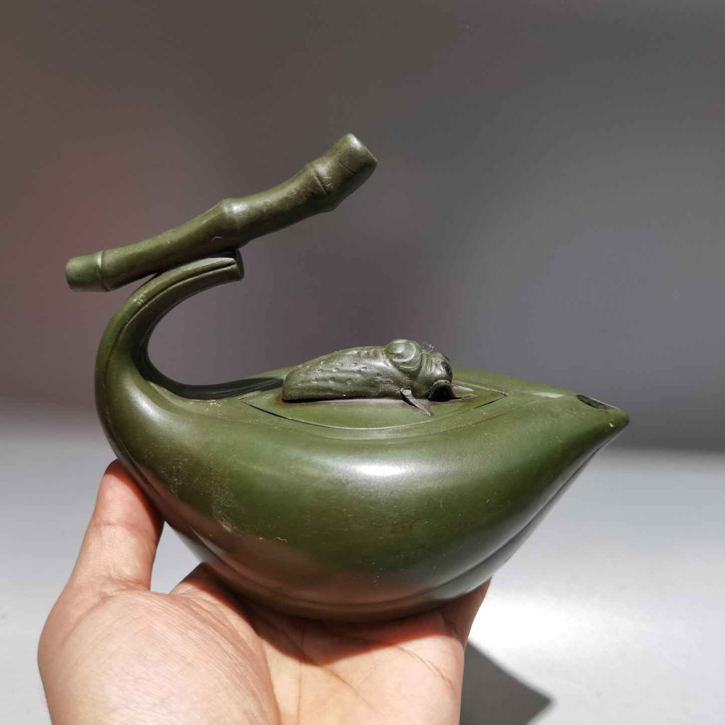 6.2"chinese Yixing Zisha Pottery Green Clay 280cc Hand Made Bamboo Cicada Teapot