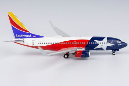 1:400 NG Model Southwest BOEING 737-700 Passenger Airplane Diecast Plane Model
