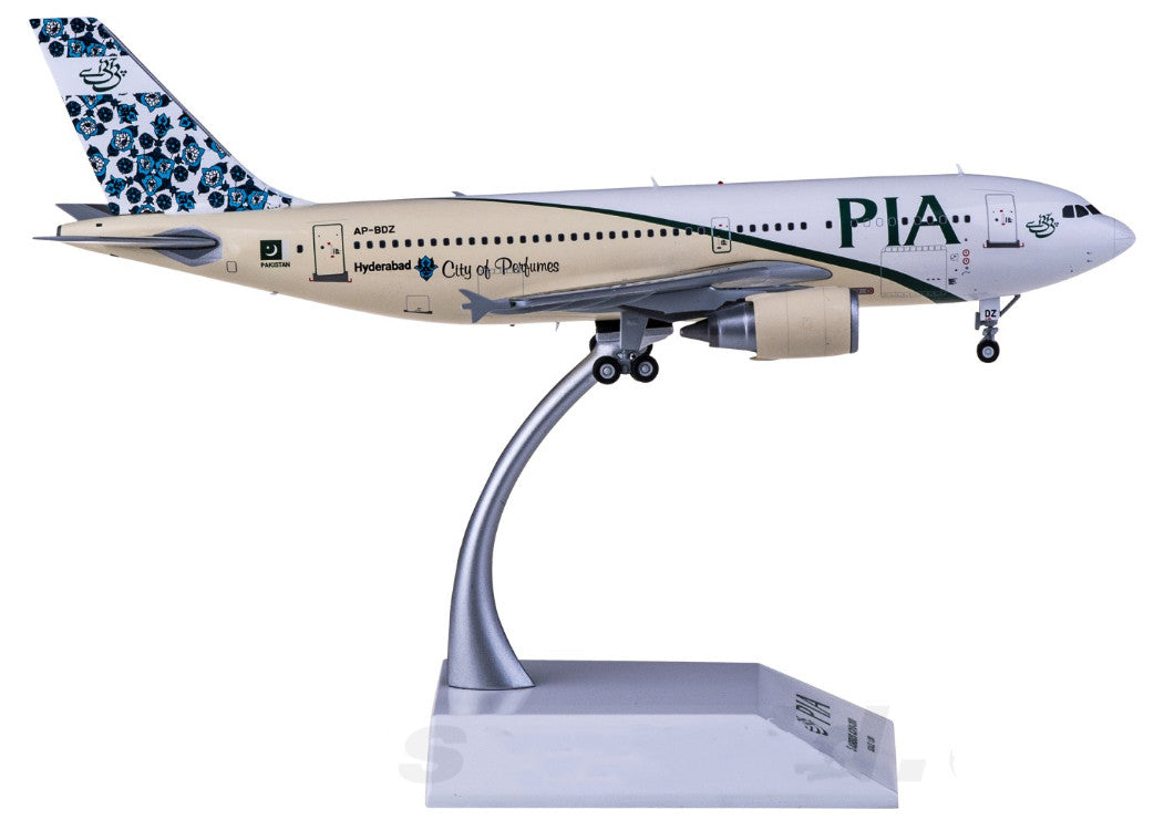 1:200 JC Wings PIA AIRBUS A310-300 Passenger Airplane Diecast Aircraft Model