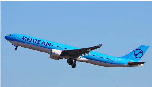 1:400 Phoenix Korean Air Airbus A330-300 HL8025 Airplane Diecast Model
