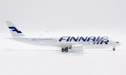 1:200 33CM InFlight FINNAIR AIRBUS A350-900 Passenger Airplane Diecast Model
