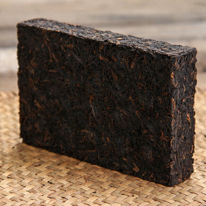 250g 7562 Yunnan Menghai Dayi Pu-erh Tea Brick Ancient Tree Ripe Puer Tea Brick