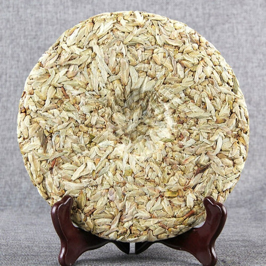 357g Yunnan High Mountain Early Spring Rich Aroma Raw Tea White Tea Cake