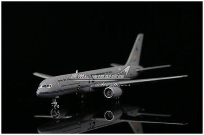 1:400 JC Wings ROYAL NEW ZEALAND AIR FORCE BOEING 757-200 Airplane Diecast Model